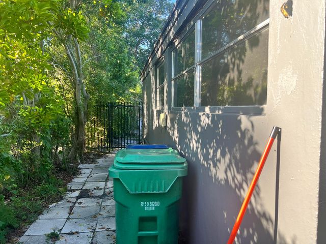845 NW 144TH Street, Miami, FL 33168