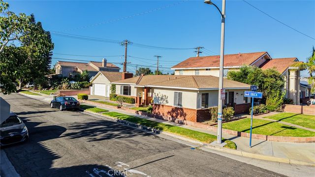 12135 186th, Artesia, CA 90701