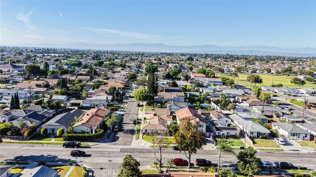 12135 186th, Artesia, CA 90701