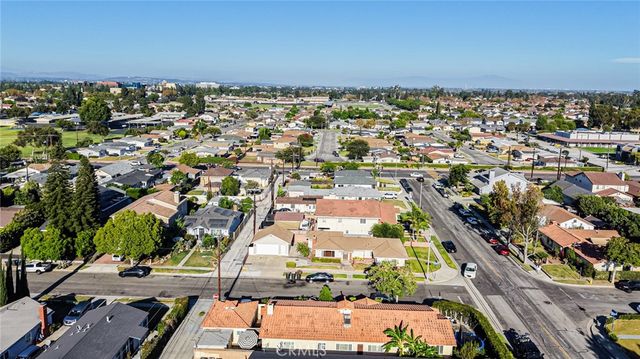 12135 186th, Artesia, CA 90701