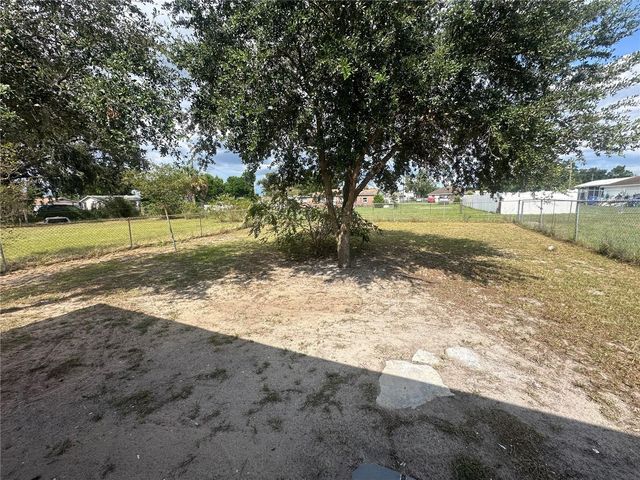 640 N 8TH STREET, Eagle Lake, FL 33839