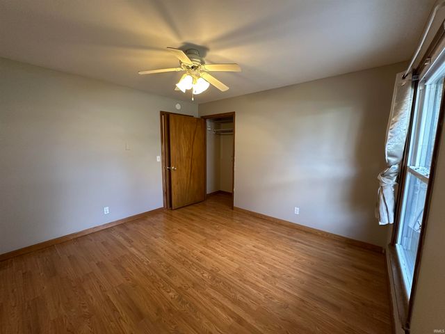 227 Holiday Lane, Greentown, IN 46936