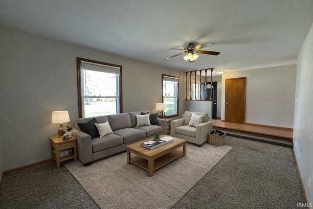 227 Holiday Lane, Greentown, IN 46936