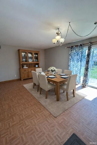 227 Holiday Lane, Greentown, IN 46936