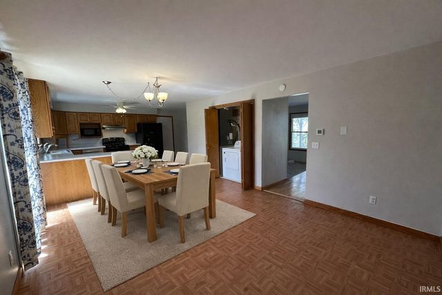 227 Holiday Lane, Greentown, IN 46936