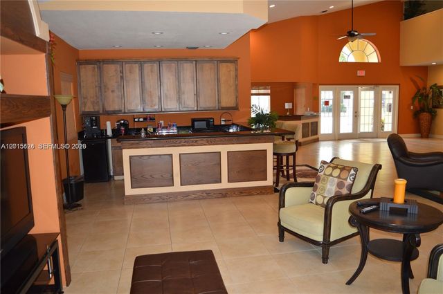 5740 Rock Island Rd 292, Tamarac, FL 33319