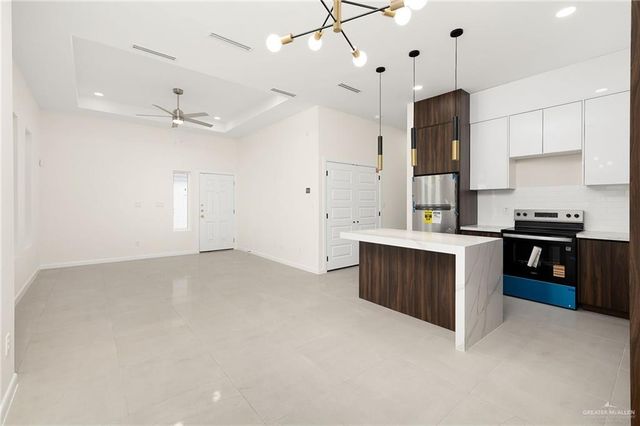 916 Glory Street 4, Alamo, TX 78516