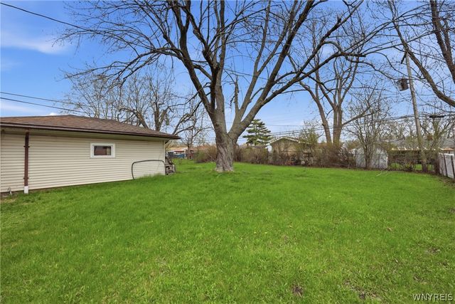 29 Overbrook Avenue, Tonawanda, NY 14150
