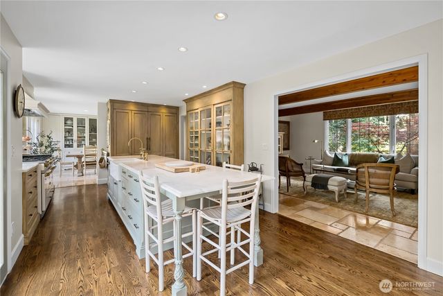 11726 NE 41st Street, Kirkland, WA 98033