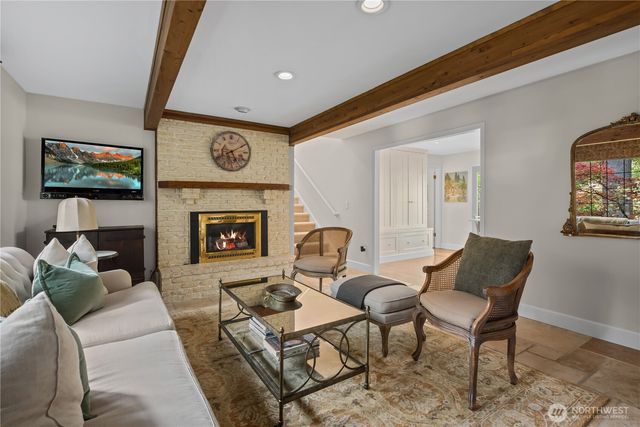 11726 NE 41st Street, Kirkland, WA 98033