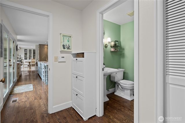 11726 NE 41st Street, Kirkland, WA 98033