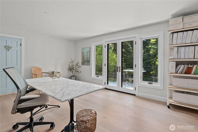 11726 NE 41st Street, Kirkland, WA 98033