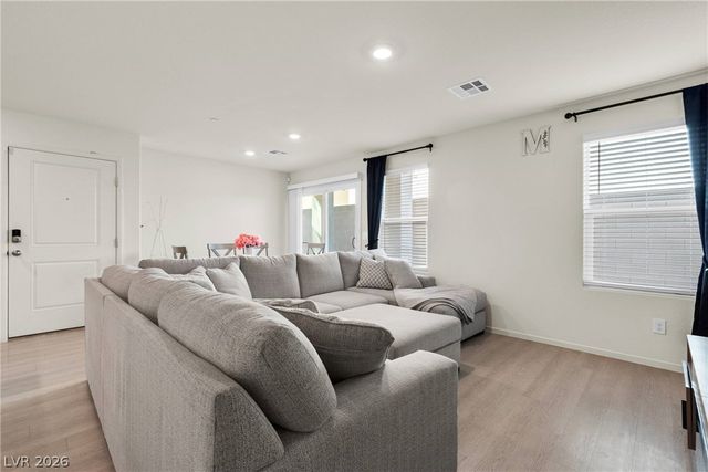 6136 Lily Garden Street, North Las Vegas, NV 89081