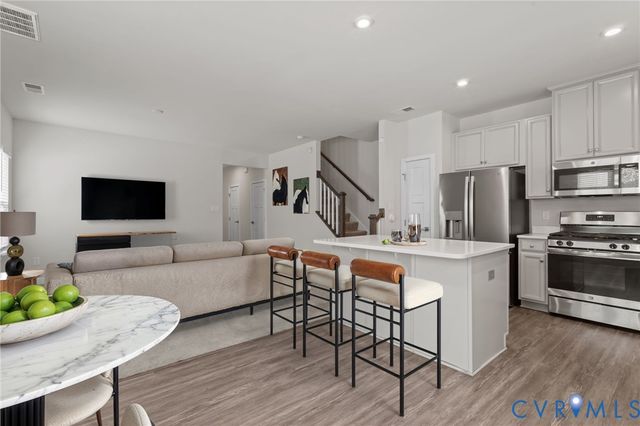 4449 Braden Woods Dr, Chesterfield, VA 23832