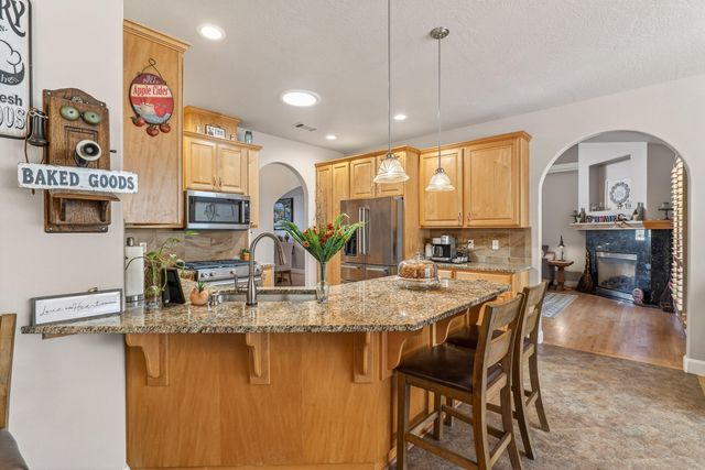 2232 Haviland Drive, Grants Pass, OR 97527