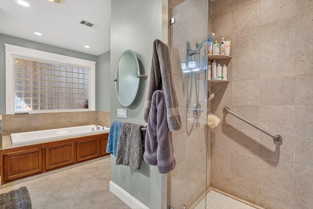 2232 Haviland Drive, Grants Pass, OR 97527