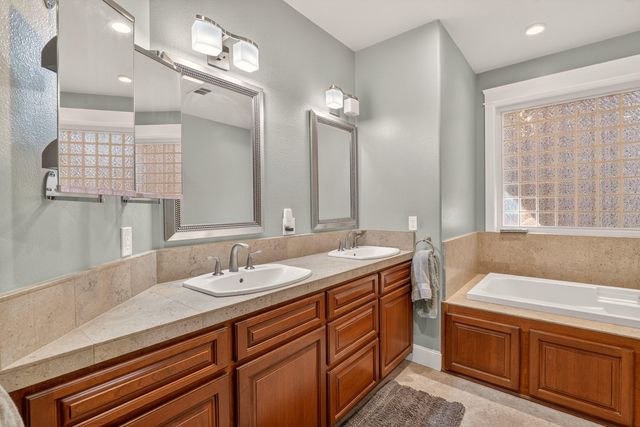 2232 Haviland Drive, Grants Pass, OR 97527