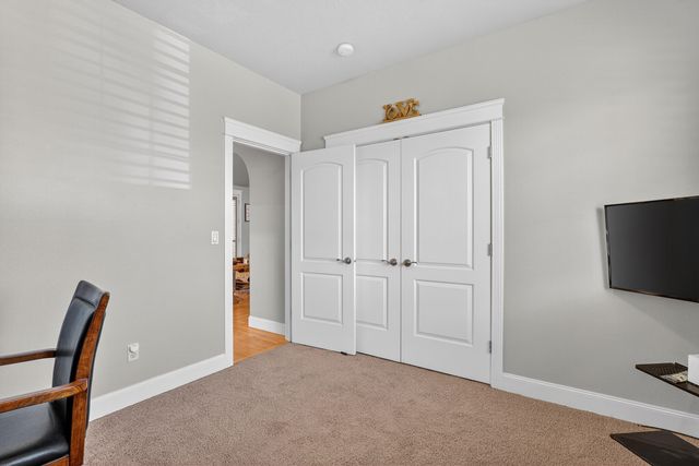 2232 Haviland Drive, Grants Pass, OR 97527