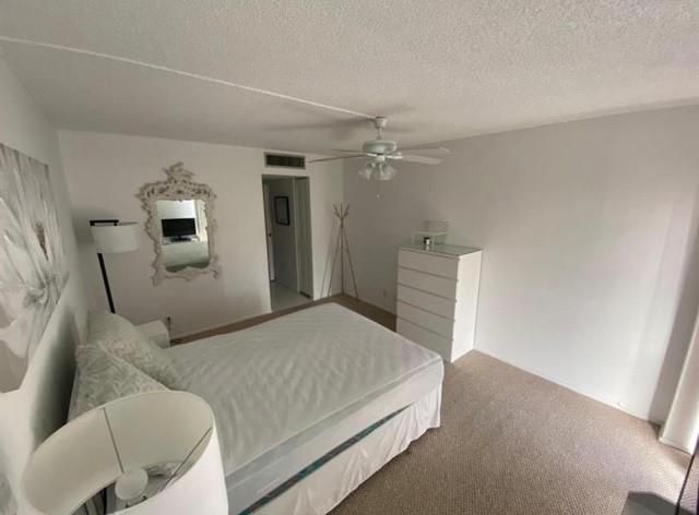 3301 N Country Club Dr 506, Miami, FL 33180