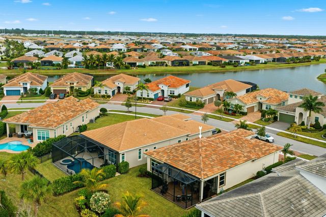 11976 SW Vano Way, Port St Lucie, FL 34987