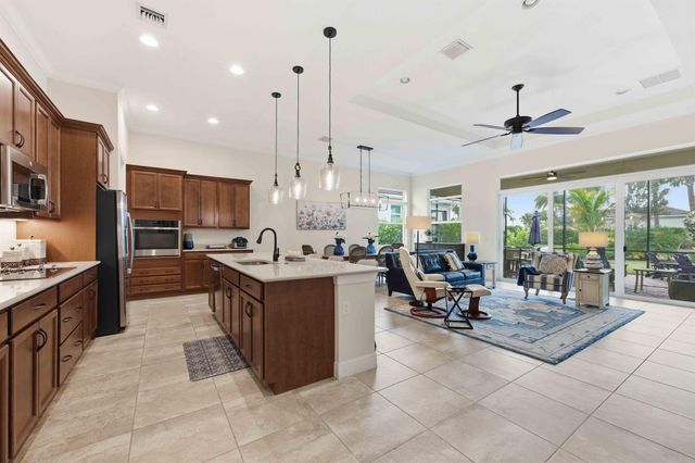 11976 SW Vano Way, Port St Lucie, FL 34987