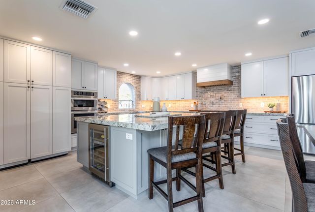 9618 N 35th Place, Phoenix, AZ 85028