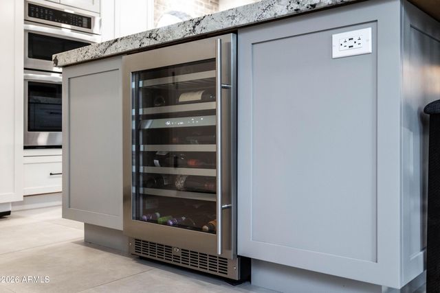 9618 N 35th Place, Phoenix, AZ 85028