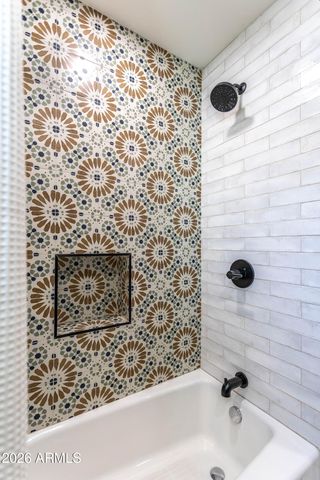 9618 N 35th Place, Phoenix, AZ 85028