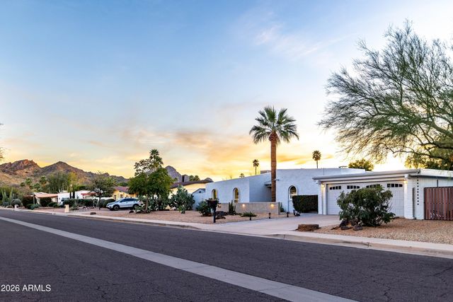 9618 N 35th Place, Phoenix, AZ 85028