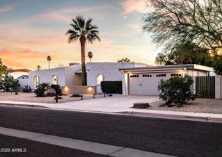 9618 N 35th Place, Phoenix, AZ 85028