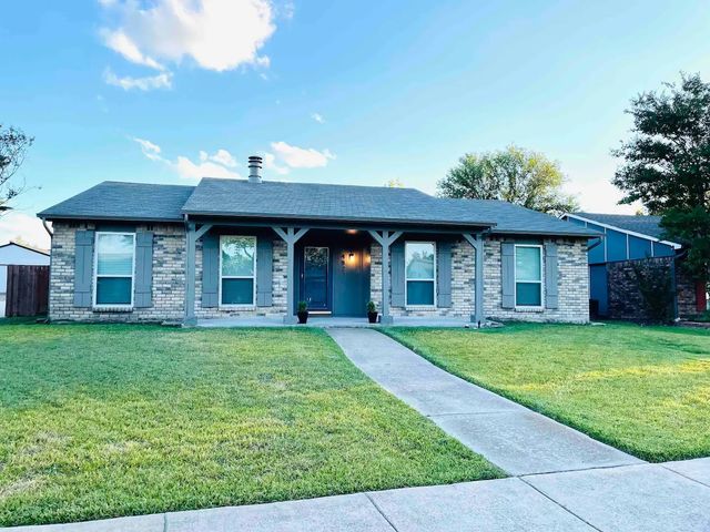 4821 Hamilton Court, The Colony, TX 75056