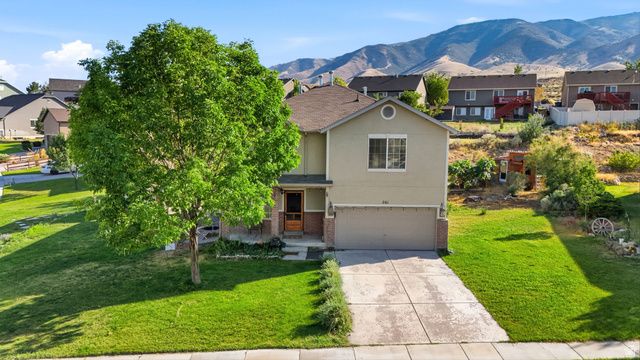 261 W KESTREL DR, Saratoga Springs, UT 84045