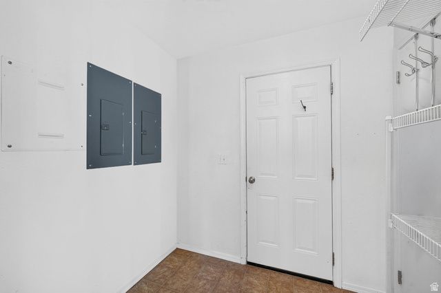 261 W KESTREL DR, Saratoga Springs, UT 84045