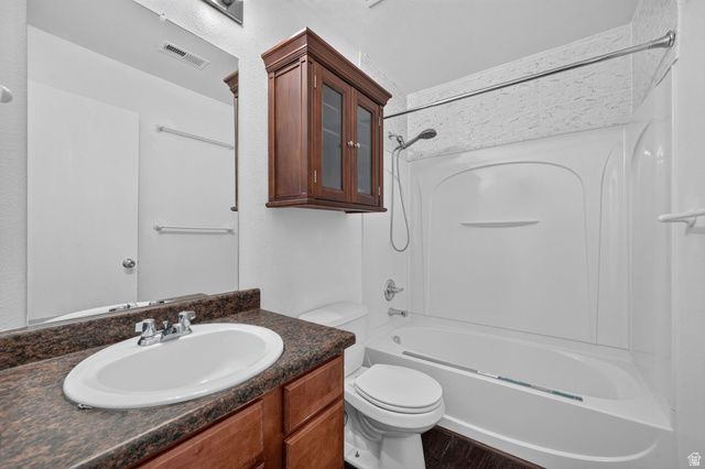 261 W KESTREL DR, Saratoga Springs, UT 84045