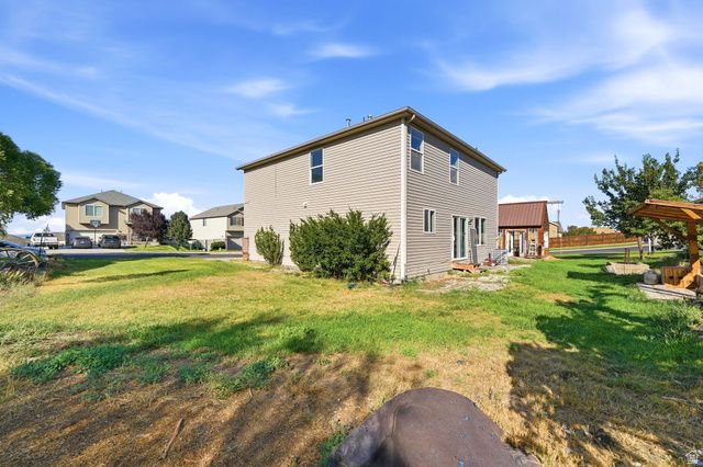 261 W KESTREL DR, Saratoga Springs, UT 84045