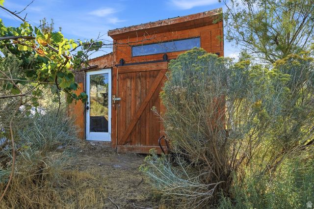 261 W KESTREL DR, Saratoga Springs, UT 84045