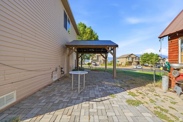 261 W KESTREL DR, Saratoga Springs, UT 84045
