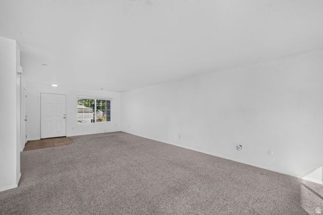 261 W KESTREL DR, Saratoga Springs, UT 84045