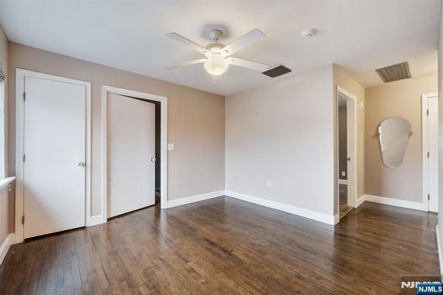 243 Main Street, New Milford, NJ 07646