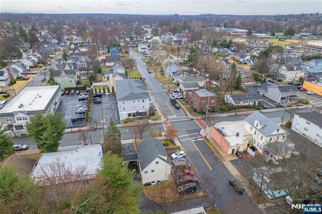 243 Main Street, New Milford, NJ 07646