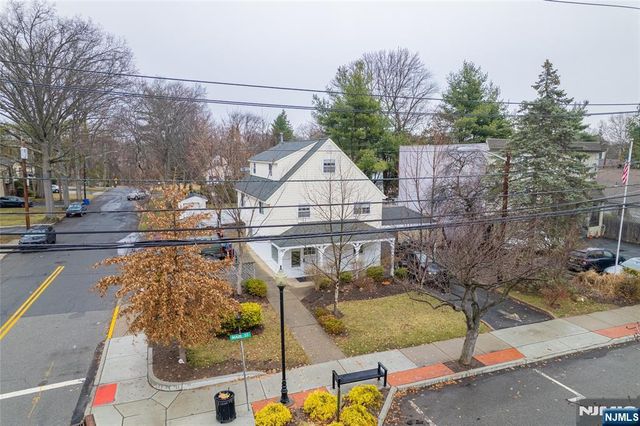 243 Main Street, New Milford, NJ 07646