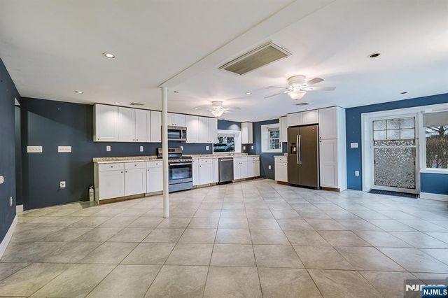 243 Main Street, New Milford, NJ 07646