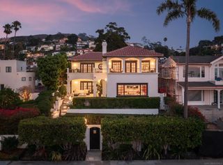 1461 Virginia Way, La Jolla, CA 92037