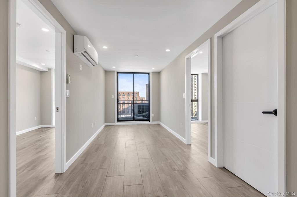 55-40 97 Place 3A, Corona, NY 11368 — photo 3