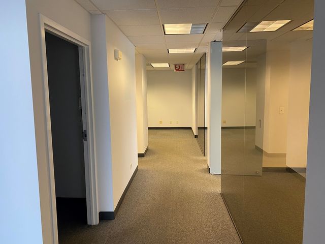 7101 N Cicero Avenue, Lincolnwood, IL 60712