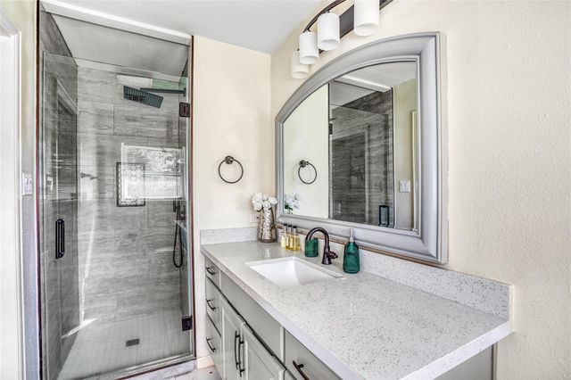 1715 Imperial Crown Drive, Houston, TX 77043