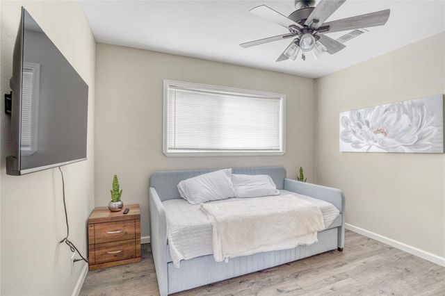 1715 Imperial Crown Drive, Houston, TX 77043