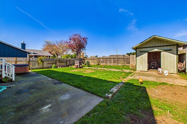 1321 Silverado Avenue, Mckinleyville, CA 95519