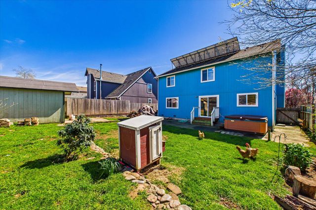 1321 Silverado Avenue, Mckinleyville, CA 95519