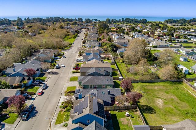 1321 Silverado Avenue, Mckinleyville, CA 95519